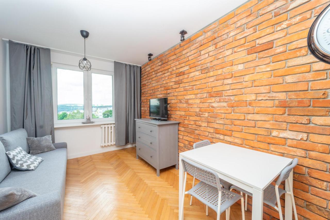 Przytulny Apartament 3City Z Dwiema Sypialniami W Gdyni By Noclegi Renters Gdynia Kültér fotó